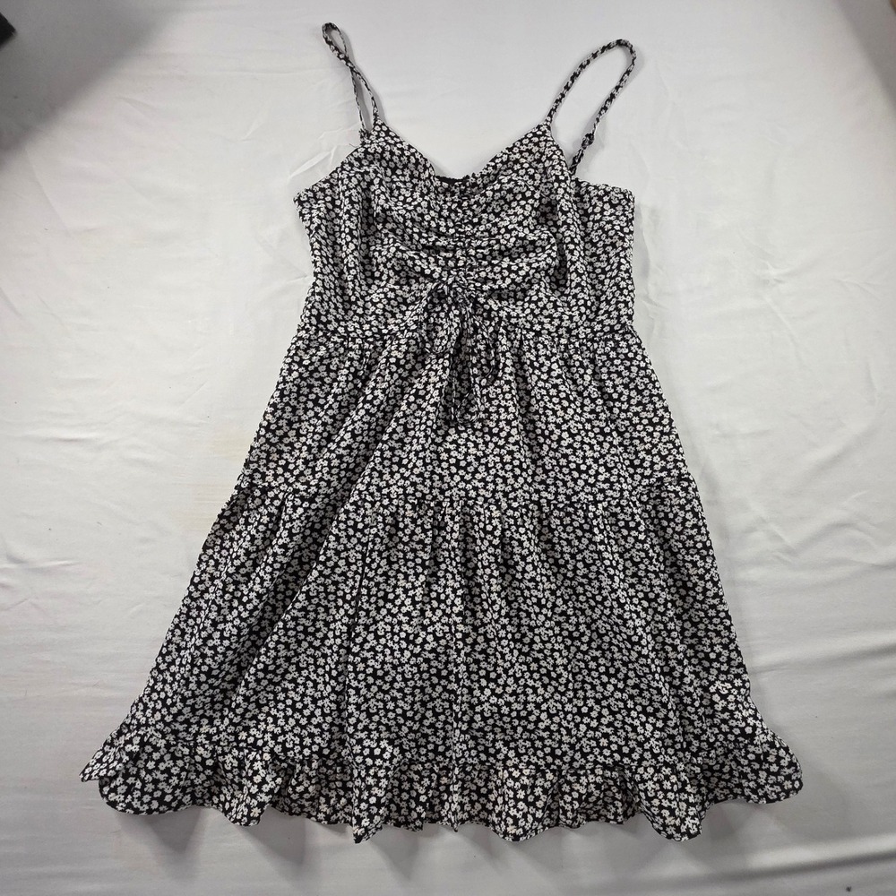 Ditsy Floral Babydoll Mini‎ Dress Ruched Daisy Tiered Medium Black Cottagecore